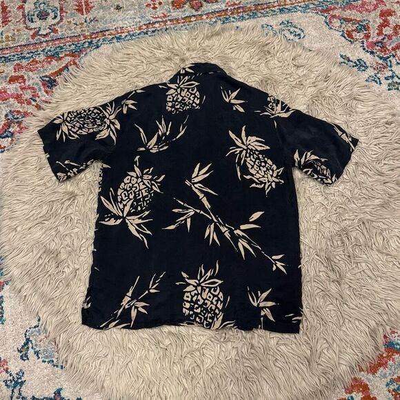 Tori Richard silk shirt size Large - Picture 3 of 3